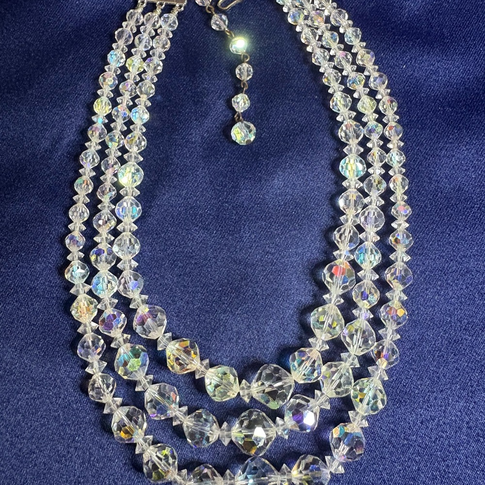 Vintage Laguna B Aurora Borealis Crystal 3 Strand Necklace w/Clip Earrings - Picture 7 of 9